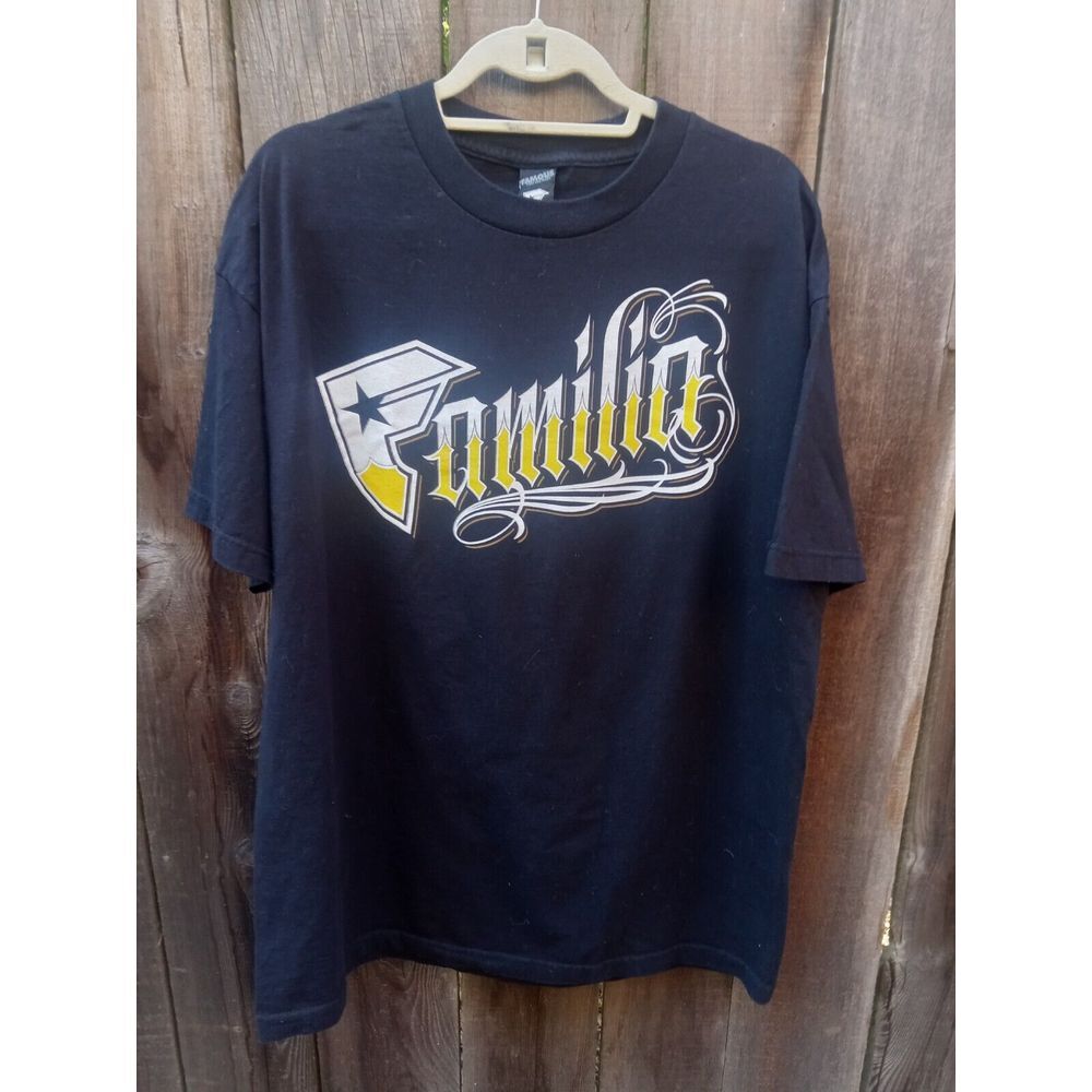 FAMOUS Y2k VINTAGE‎ MENS CLASSIC FAMILIA BLACK T-SHIRT XL